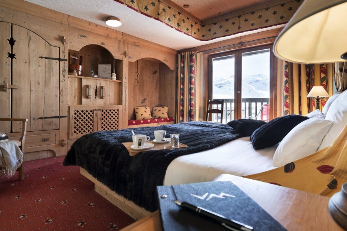 a picture of a hotel suite at Les Suites du Montana Hotel, Tignes Le Lac