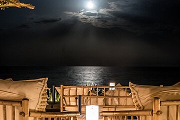 Aiyanna Beach Club open for dinner this summer 2018