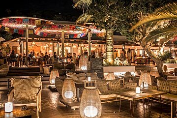 Aiyanna Beach Club open for dinner this summer 2018