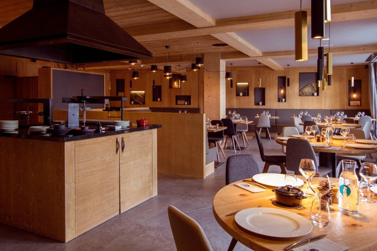 Avancher Hotel, Val d'Isere hotel restaurant