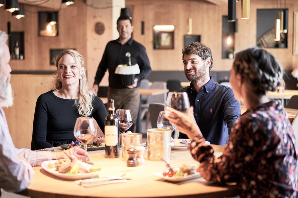 Avancher Hotel, Val d'Isere hotel restaurant