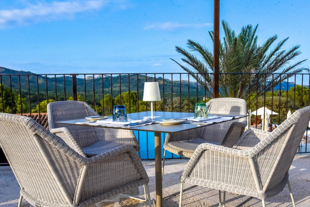 Carrossa Restaurant Review, Arta