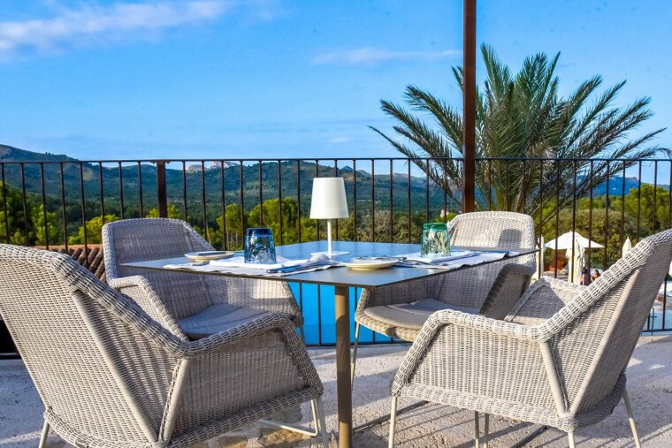 Carrossa Restaurant Review, Arta