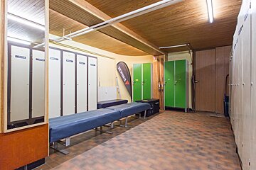 Skimium - Alpe Sports Ski Hire, Alpe d'Huez - Centre shop interior