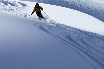 Fresh snow and cold temperatures in Val d'Isere