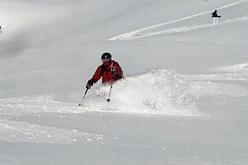 Fresh snow and cold temperatures in Val d'Isere