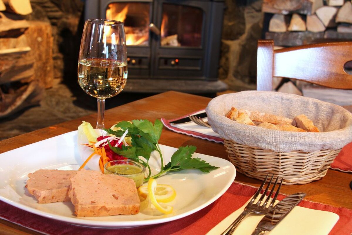 Choosing a Restaurant in Morzine