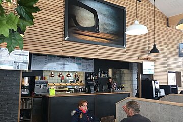 Le Bonnet restaurant review interior