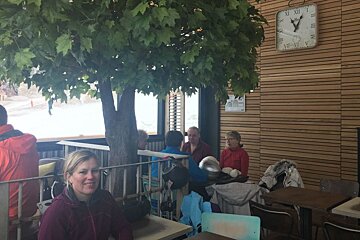 Le Bonnet restaurant review interior