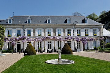 Le Manoir les Minimes Hotel, Anbiose exterior