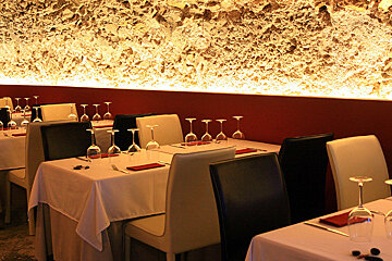 [itemref] restaurant
