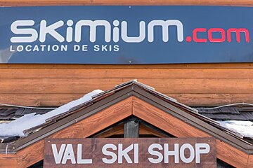 Skimium - Val Ski Shop, Val d'Isere - La Daille exterior