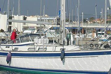 4 Person Sailing Yacht, Saint-Tropez exterior