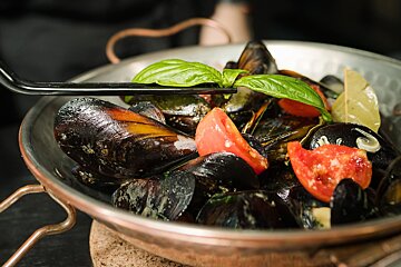Mussels at Maricel Restaurant