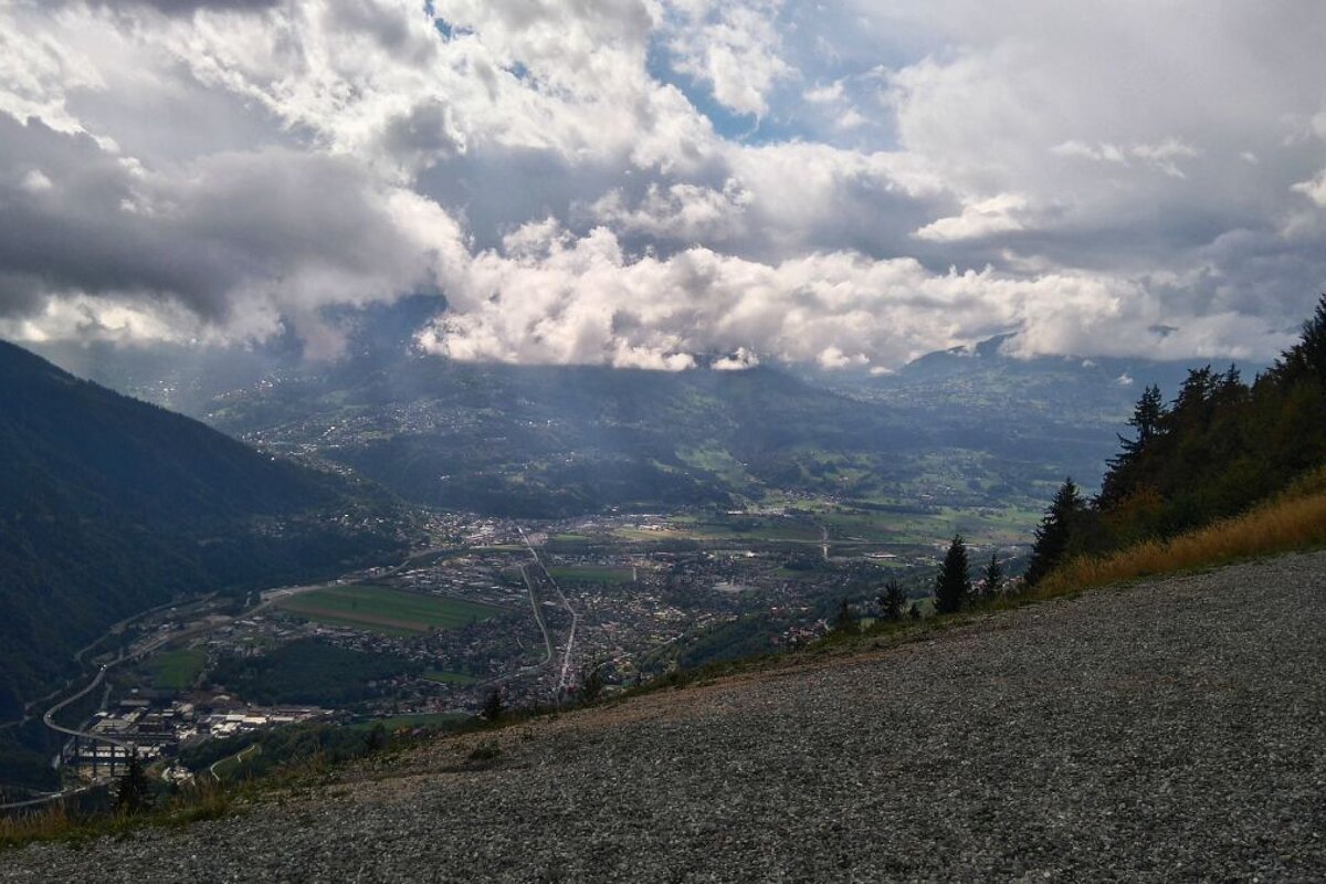 Road Biking up to Plaine Joux, Passy