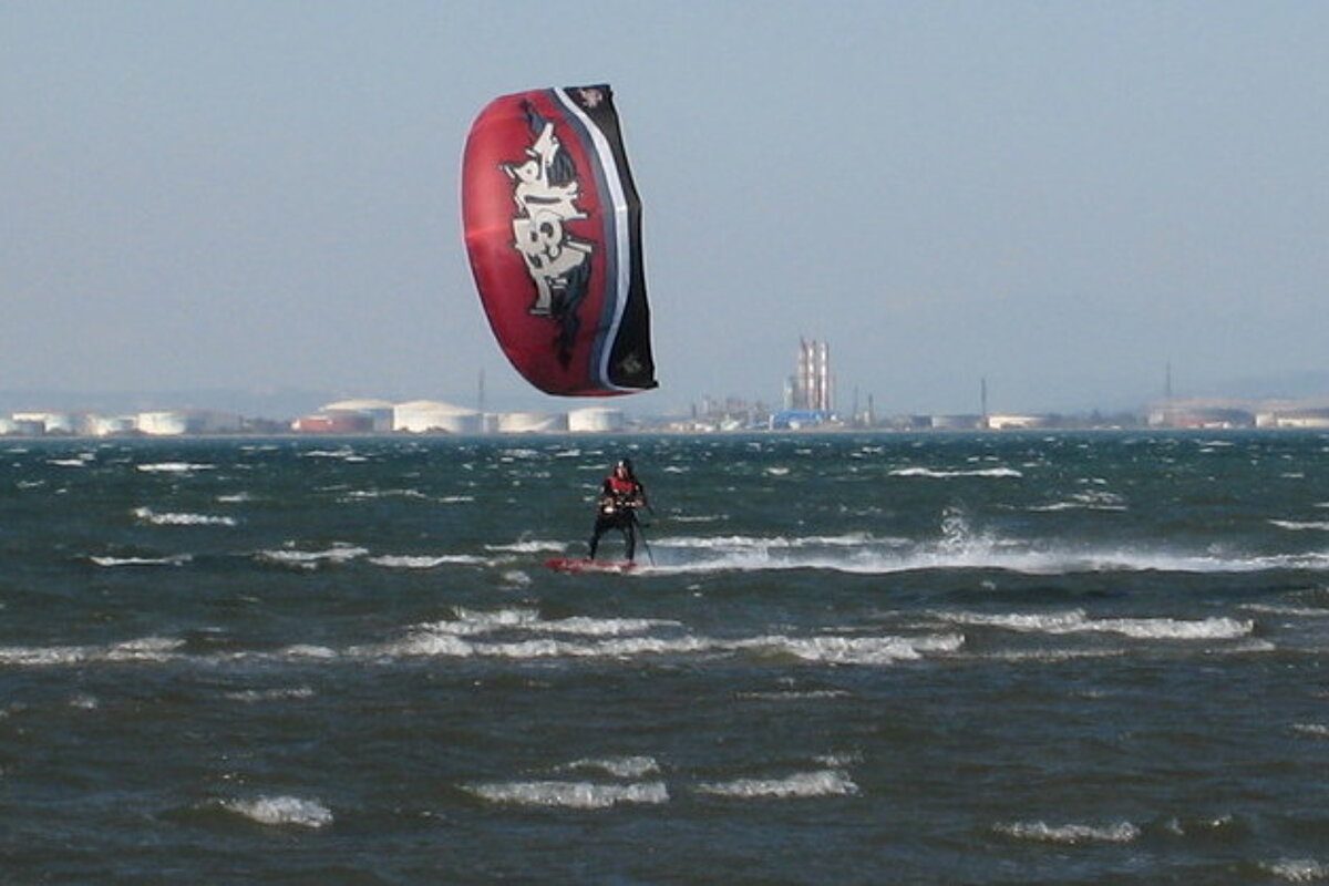 Mistral Kite Passion Watersports, nr Salon de Provence