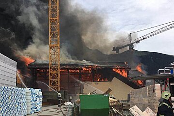 Verbier Sports centre destroyed by fire