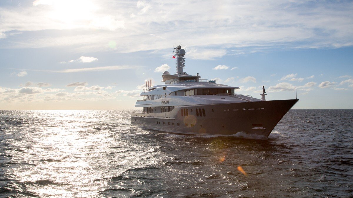 12 Person Motor Yacht, - Dream