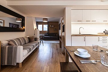 Florimont No.2 Apartment, Morzine kitchen