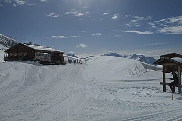 a restaurant on the pistes