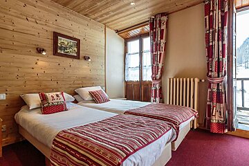 Le Dome Hotel, Tignes - Les Boisses twin bedroom