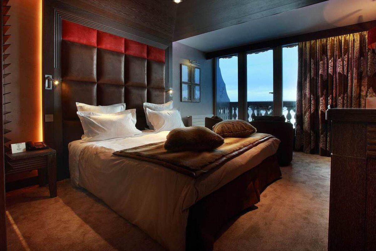 Le Lana Hotel, Courchevel double bedroom