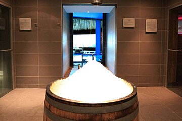 So Quartz Spa, Courchevel  spa area