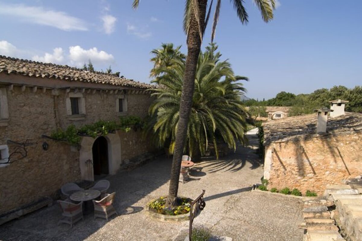 Son Pons Agroturismo Hotel, Buger