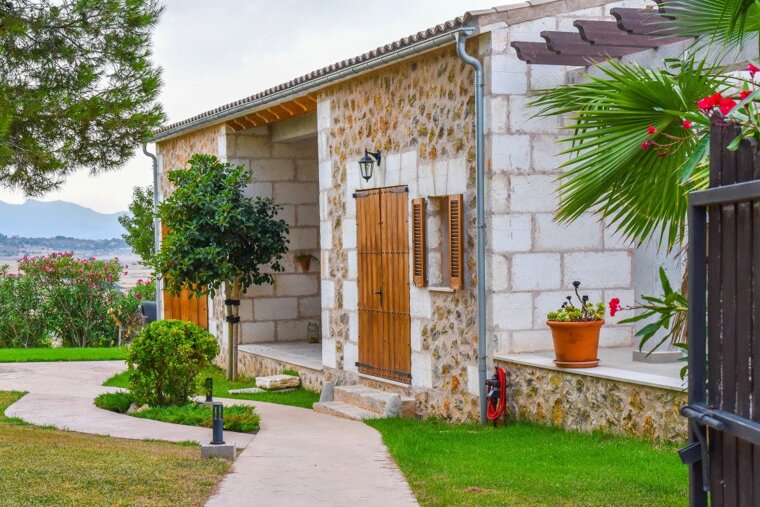 Font i Roig Boutique Hotel Review exterior