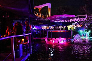 The terrace area of the nightclub & water feature