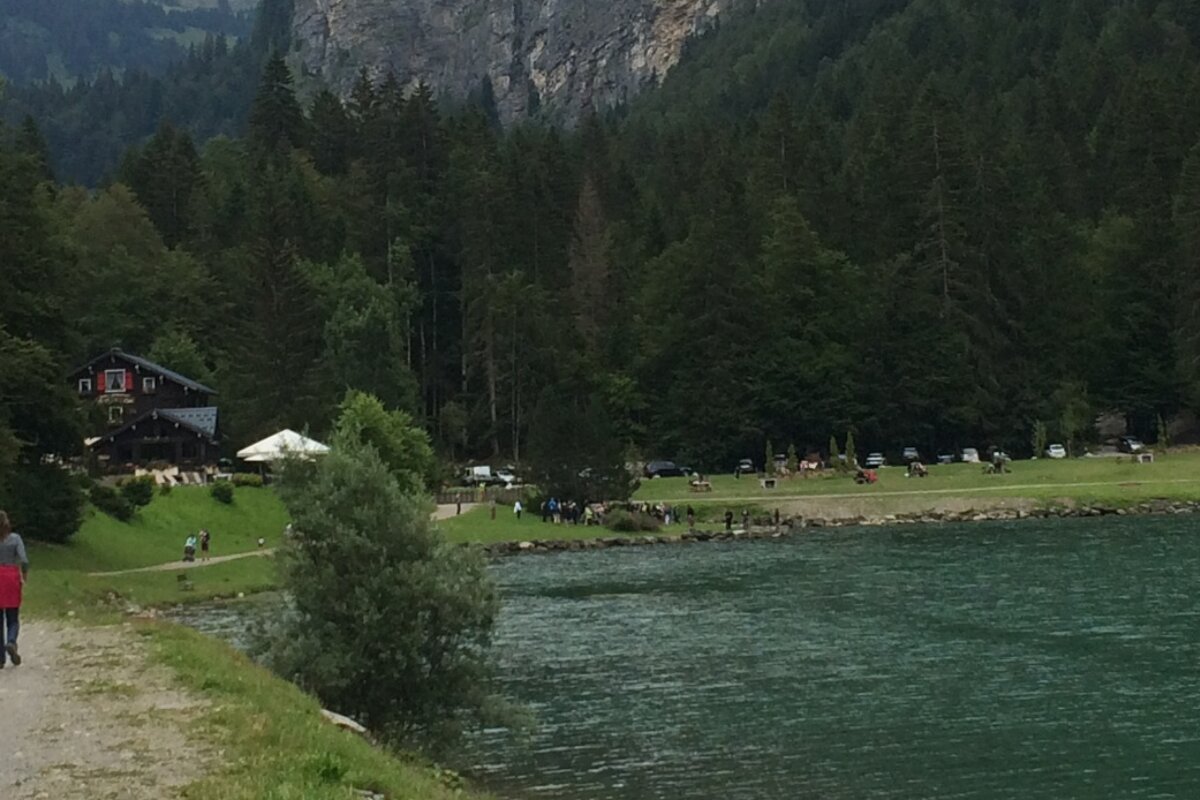 montriond lake