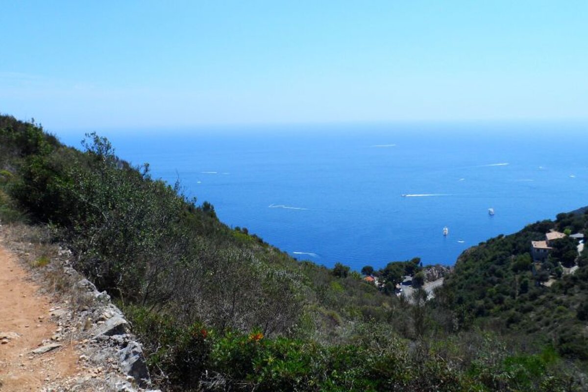 Eze to Mont Bastide Hike walking