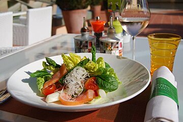 L'Orange Verte Restaurant, Monte-Carlo style of cuisine