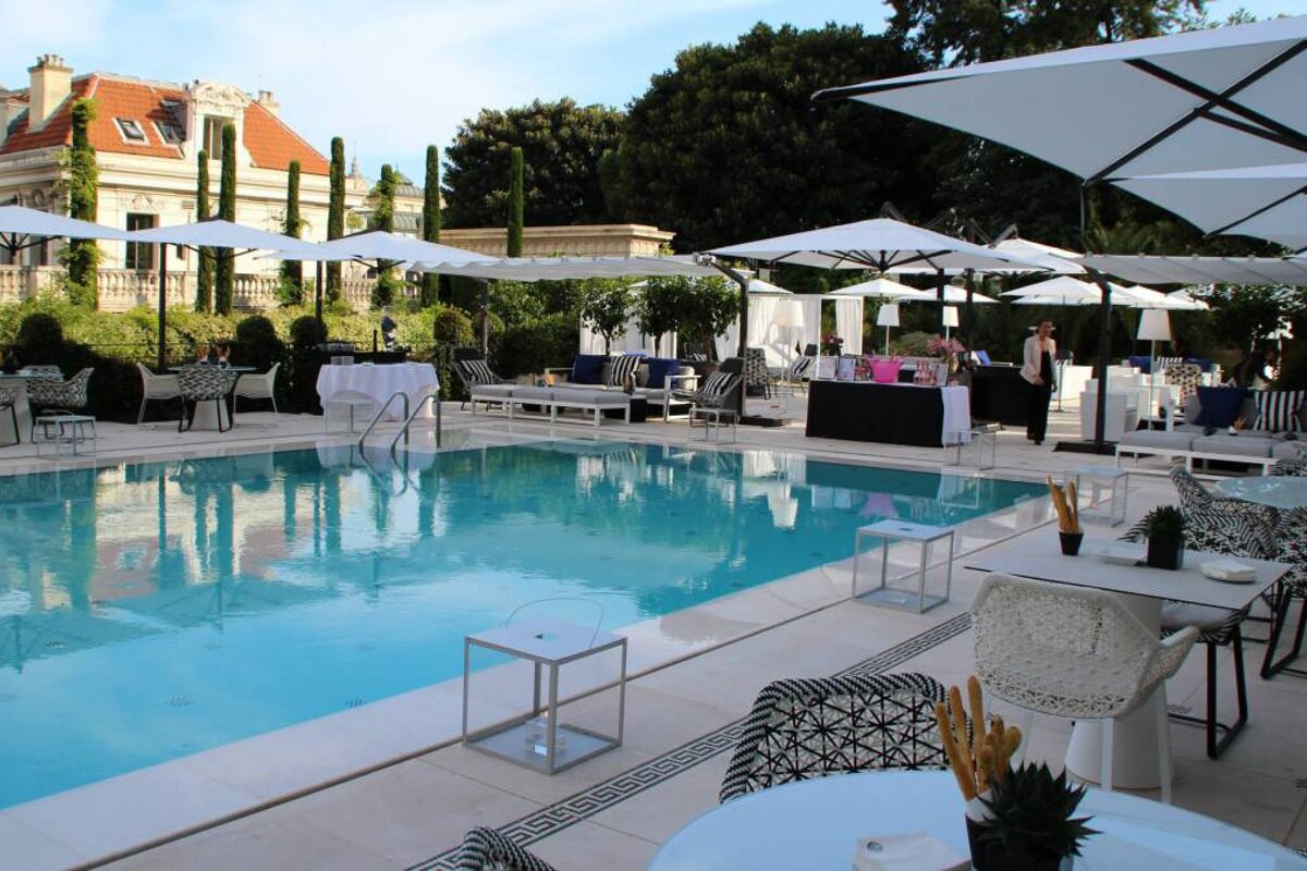 Metropole Monte-Carlo Hotel, Monte-Carlo outdoor swimming pool