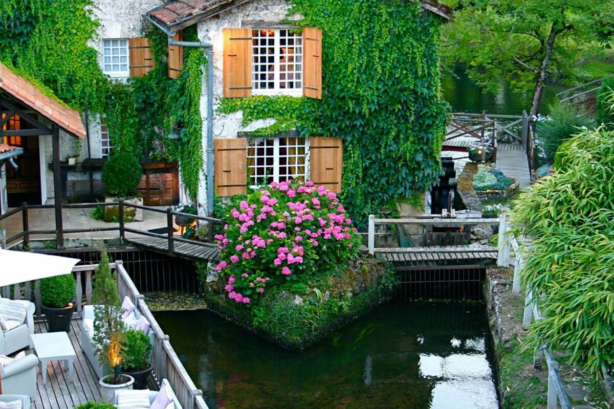 Moulin du Roc Hotel, Champagnac de Belair exterior