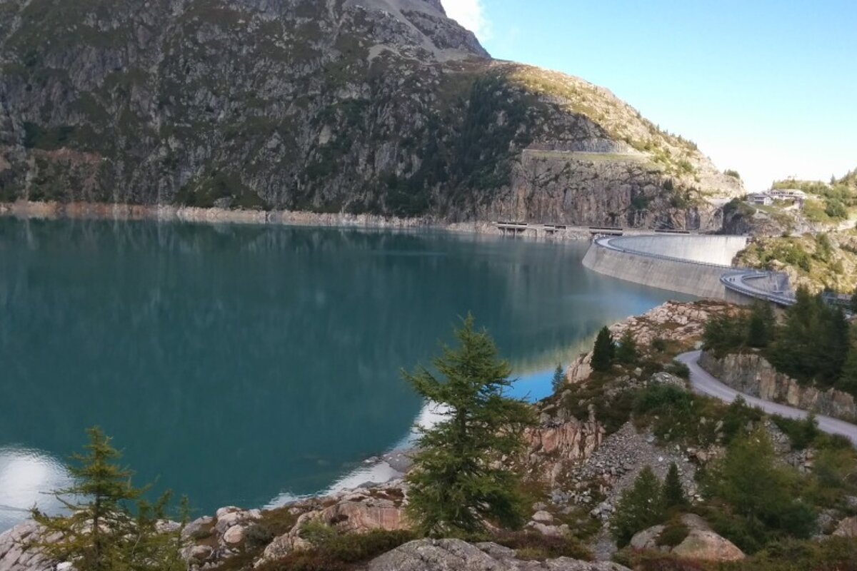 Emosson Dam via The Refuge de Loriaz walking