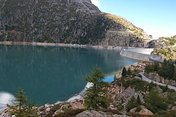 Emosson Dam via The Refuge de Loriaz walking