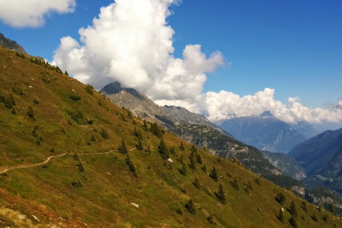 Emosson Dam via The Refuge de Loriaz walking