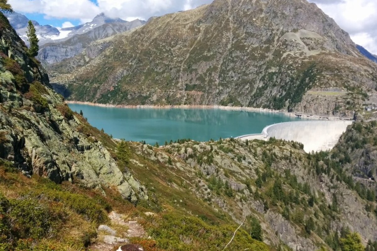 Emosson Dam via The Refuge de Loriaz walking