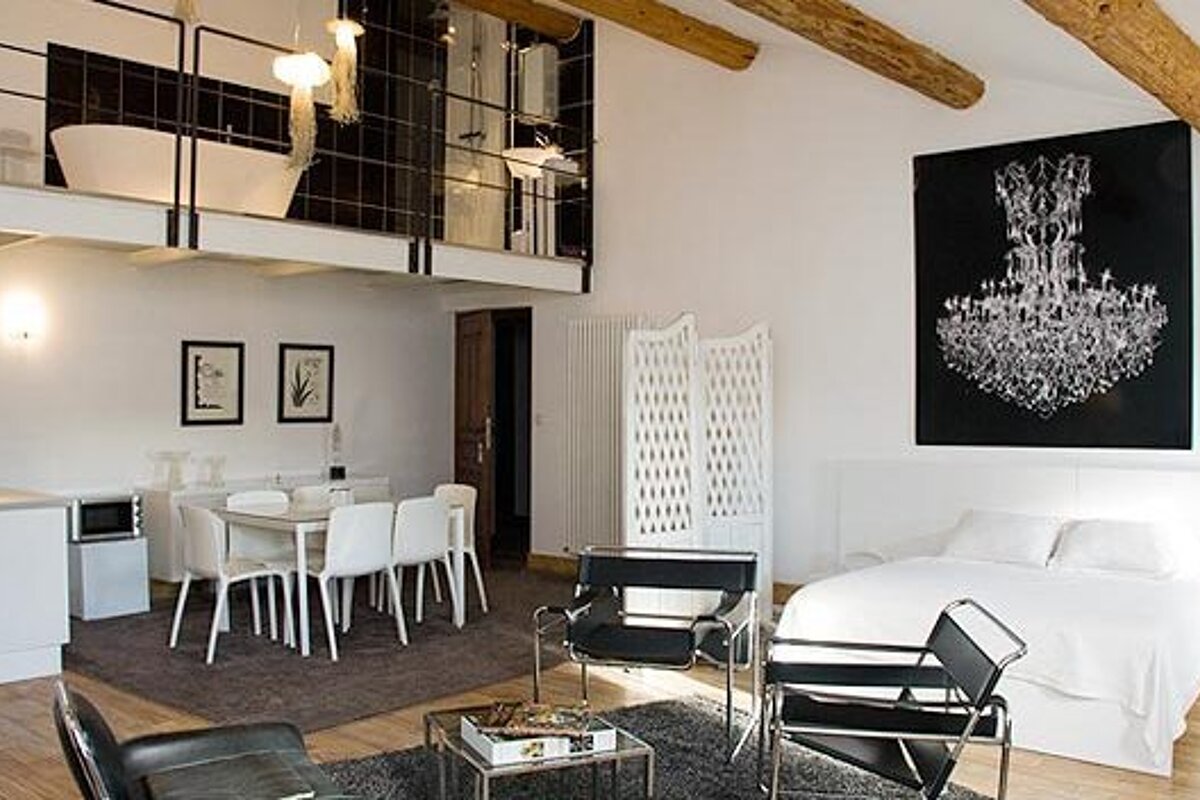 a picture of a hotel suite at Le Clos Violette