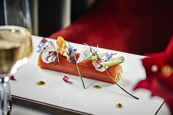 Le Comptoir de L'Apogee Restaurant, Courchevel 1850 style of cuisine