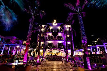 Wi-Ki-Woo Hotel, San Antonio exterior