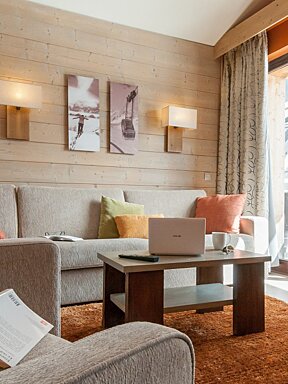 5 bed apartments - Premium Residence L'Amara, Avoriaz living room