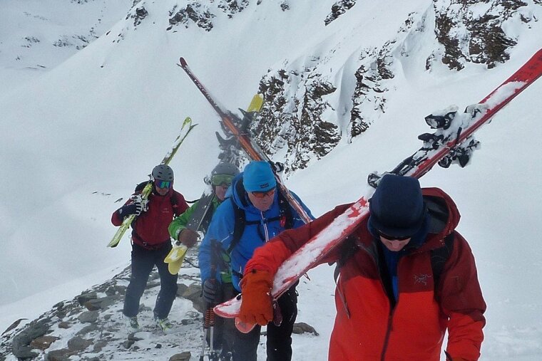 Bitter cold skiing in Val d'Isere