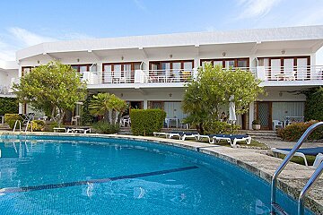Hoposa Montelin Apartments, Puerto Pollenca swimming pool