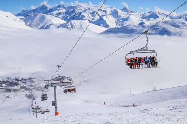 10 reasons Alpe d'Huez is great for good skiers this winter 2018/19