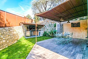 Papillon Villa, Grasse