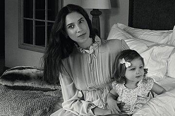 Tatiana Casiraghi & children pose for Baby Dior