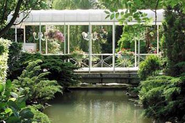 Rivage Hotel, Olivet exterior