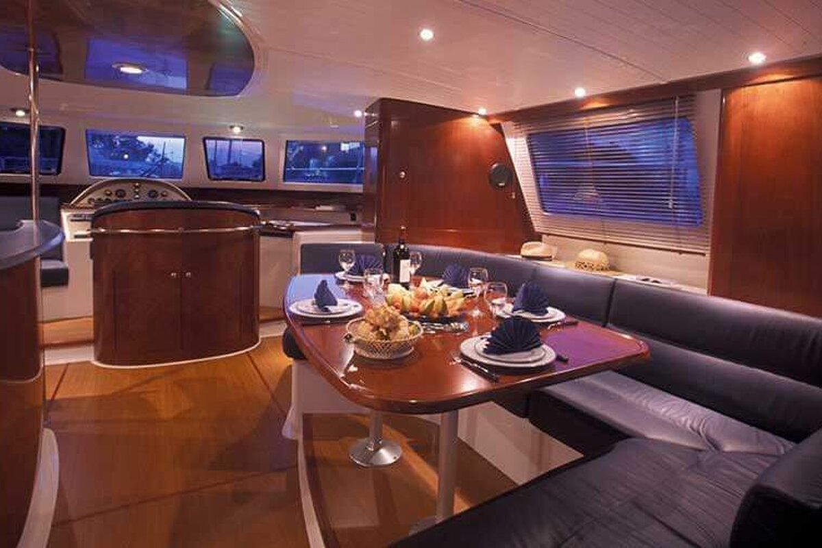 Cumberland 44 13.6m Power Catamaran, Palma de Mallorca saloon